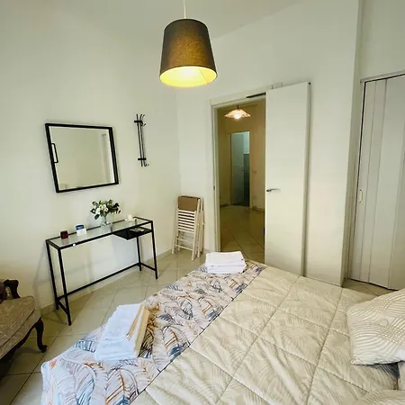 Apartamento Nicole's Appartament-a 15 Min Dal Duomo *
