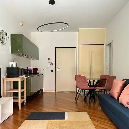 Apartment La Casa Di Charlie - Stazione *