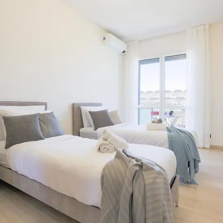 Urban Elegance Station W/private Garage Appartement