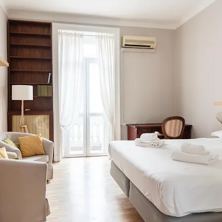 Youhosty - Donatello 32 * Milão
