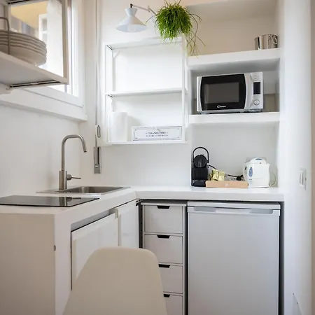 Dateo Near M4 & Linate Apartament