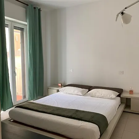 Homemi Solari * Milan