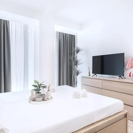 Apartamento Easylife - - Macchi 61 - *