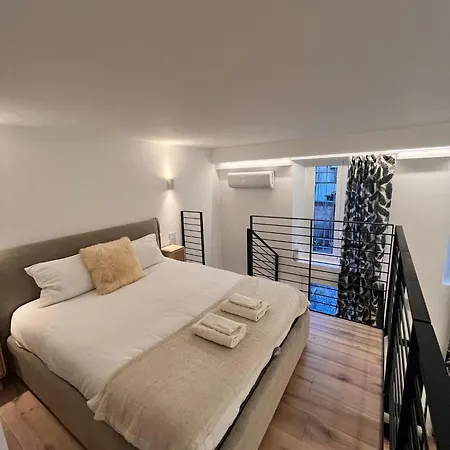 Apartment Classy & Chic 2 Storey Loft Milan