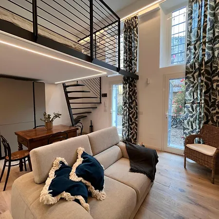 Classy & Chic 2 Storey Loft Apartment *