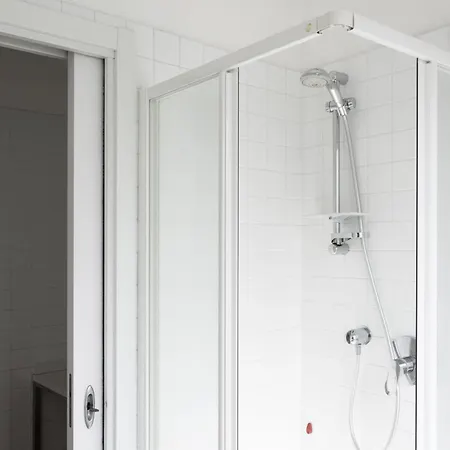 In Affitto Zona Tortona Solari ミラノ