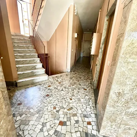 Martesana Appartaments * Милан