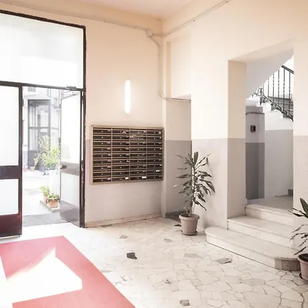 Easylife - Pratico Monolocale In Zona Isola