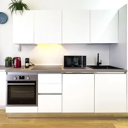 Apartment 10 Min To Rho Fiera-sansiro - Wifi - Ac - Netflix