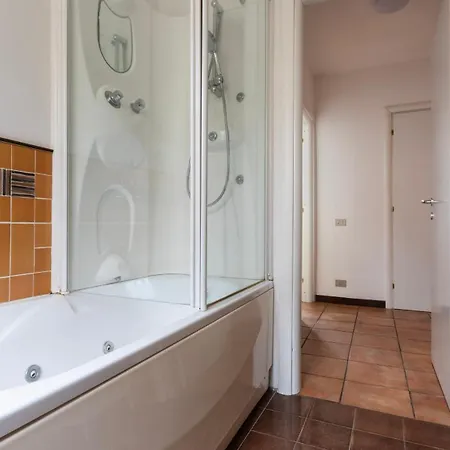 Italianway Comfort - Mortara 5 B Appartement *
