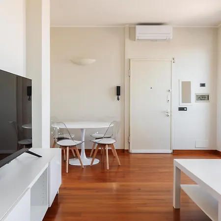 Easyhomes - Navigli Terrace 米兰