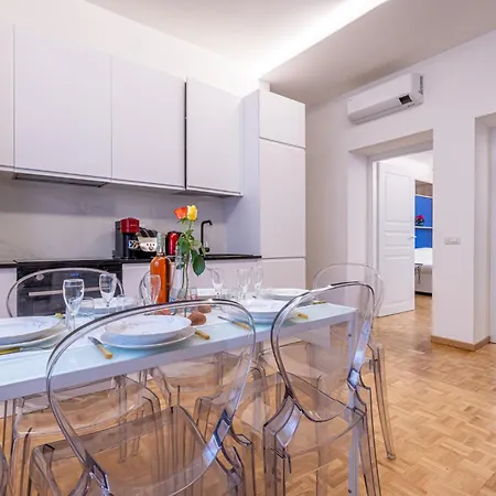 2 Bedroom - Chinatown *