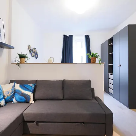 Apartament Primopiano - Arqua Mediolan