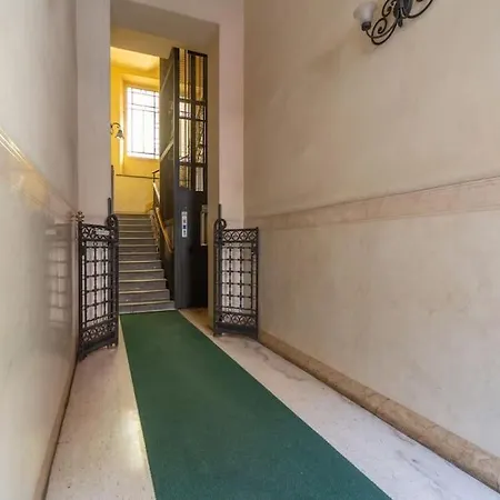 Loft-hosted By Sweetstay