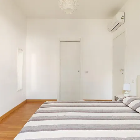 Modern Flat - Via Crimea *