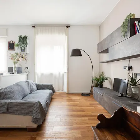 Modern Close To Forlanini And Linate! Milan