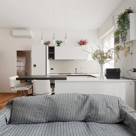 Apartment Modern Close To Forlanini And Linate! *