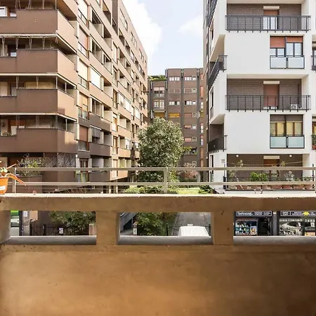 דירה Navigli-ieo Elegante Idromassaggio *