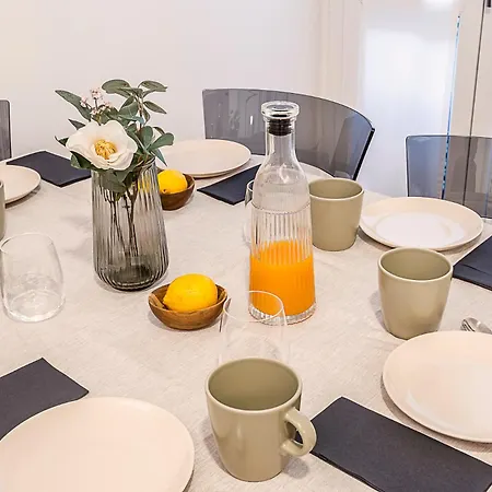 Stayeasy Petrella21 - 4 Bedrooms, 3 Baths - Station * 밀라노