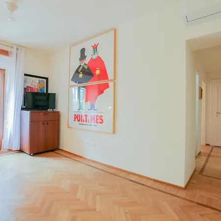 Romantic Spiga Apartamento