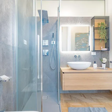Elegance - Wi-fi Ultra Fast, Near Station Apartment Milan