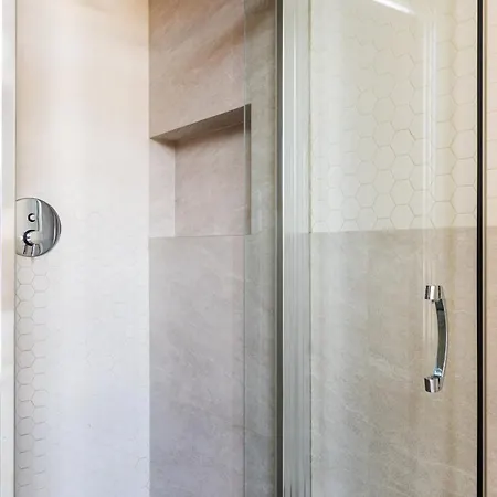 Bilocale In Ottima Posizione: Tra E Lima Daire Milano