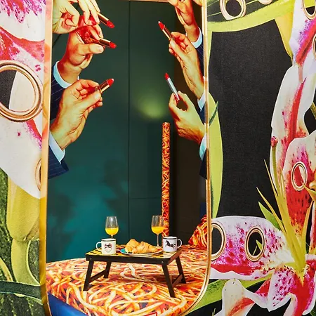 Apartment Toiletpaper Living Milan