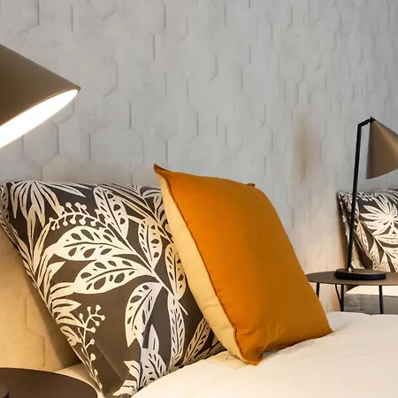 Apartment Guesthost - Glam Flat *