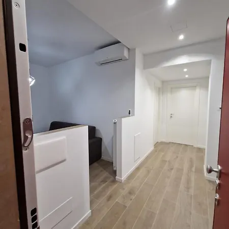 Apartman Imhome - Largo Gemito *