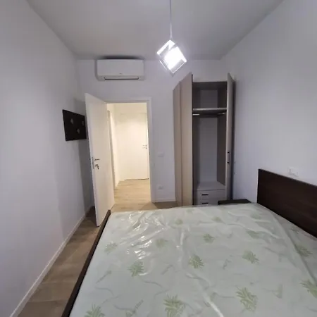 Imhome - Largo Gemito Apartman