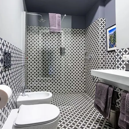 Duomo-porta Venezia Design Loft Grigio 4 شقة *