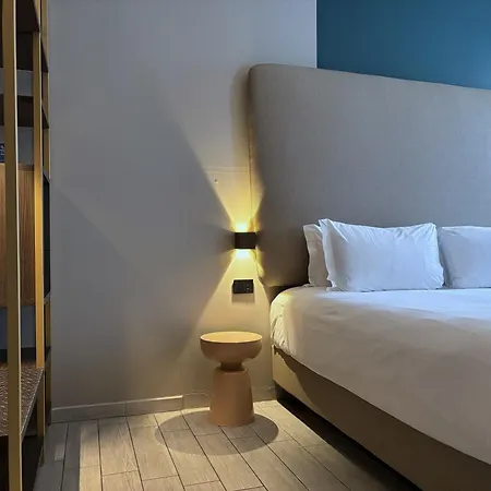 Hotel Esco Milán