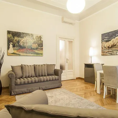 Royal Magenta & Luxury Apartment