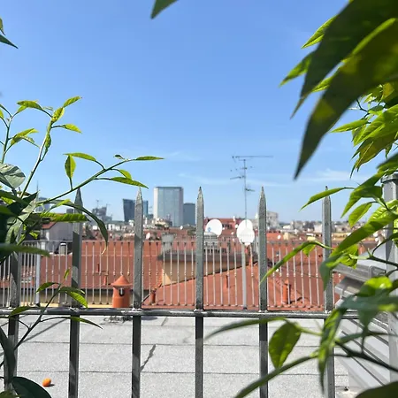 Dream Garden Center On Subway 10 Guest