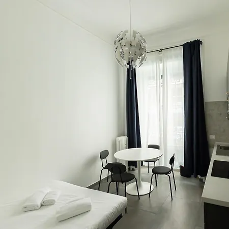 アパート Nuovissimo Bilocale In Zona Risorgimento ミラノ