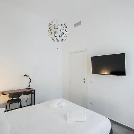 Nuovissimo Bilocale In Zona Risorgimento * ミラノ