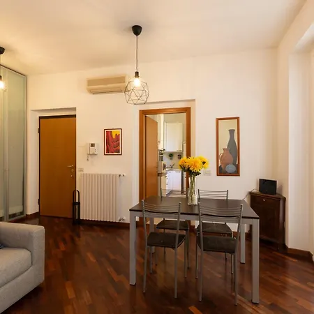 Urban Retreat - Isola District Milano