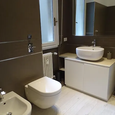 Design & Fashion District Apartment Milan