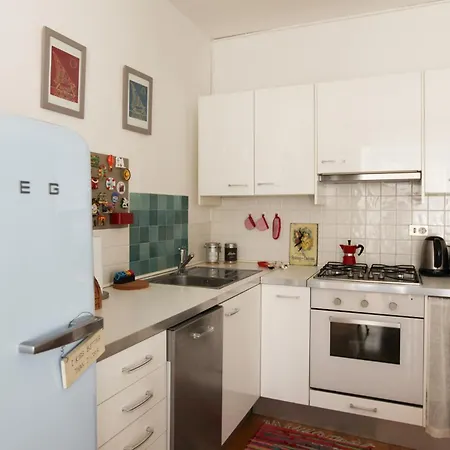 Daire Charme In Brera, 1 Bdrm Milano