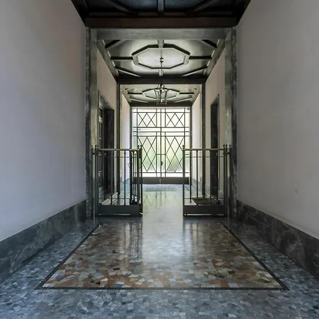 Ferrucci 1 Bedroom Attic In By Halldis *