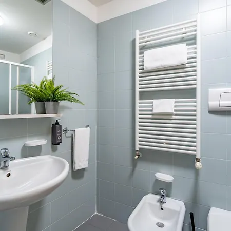 Camplus Lambrate Casa Per Ferie * Милан