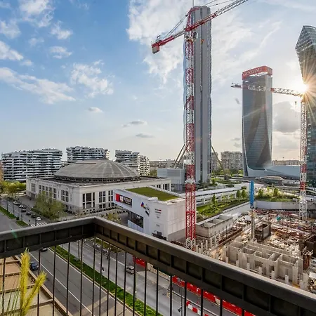 Luxury Skyview - Citylife - Mico شقة *