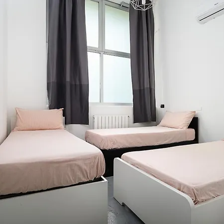 Penzion Classbnb - 2 In Zona Stazione Milán