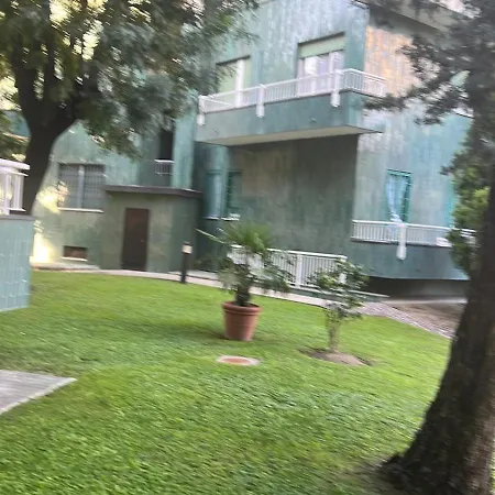 Happy House Апартаменты Милан