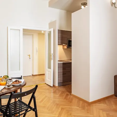 شقة Moderno Multicomfort - Premuda Luxury *