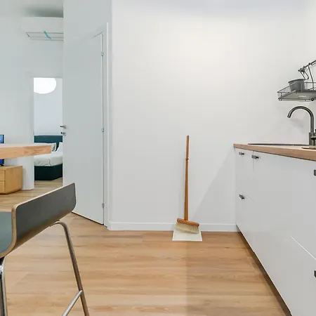 Twin - Cozy Chic In Santa Sofia Mm4