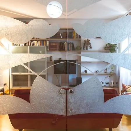Daire Ampia Oasi A Porta Venezia: Casa In Centro Milano
