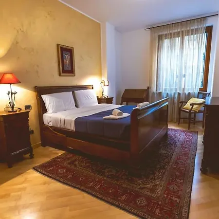 شقة Ampia Oasi A Porta Venezia: Casa In Centro *