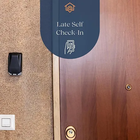 Dehomes - Sempione Exclusive Apartmán *