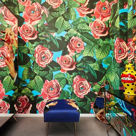 Apartment Toiletpaper Living Milan